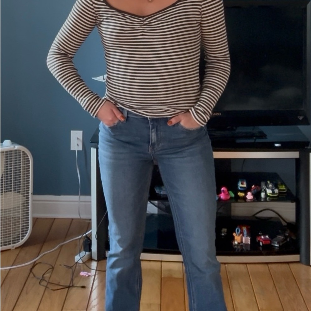 Vervet Skinny Bootcut Jeans - Picture 8 of 10